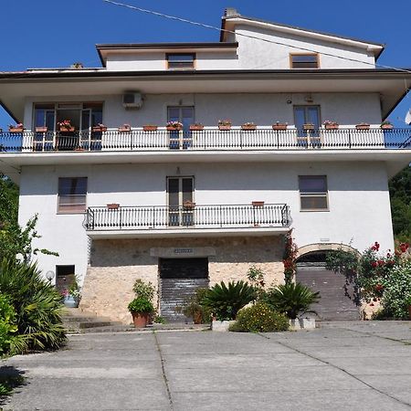 B&B La Palombara Giuliano di Roma ภายนอก รูปภาพ